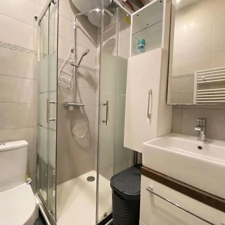 Renove Lumineux Proche Et Marche, 4 Couchages, Balcon, - Fr-1-245-46 Apartment *
