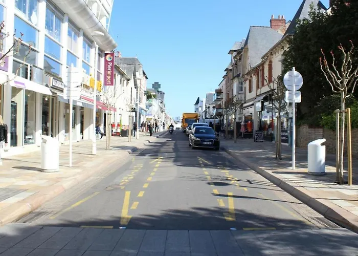 Renove Lumineux Proche Et Marche, 4 Couchages, Balcon, - Fr-1-245-46 Apartment